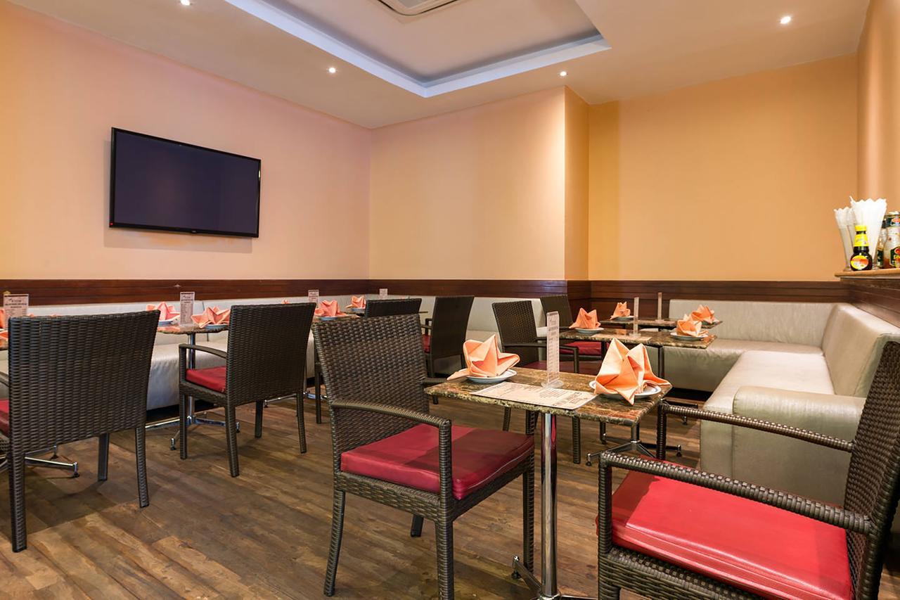 The Euro Grande Hotel Bangkok Extérieur photo